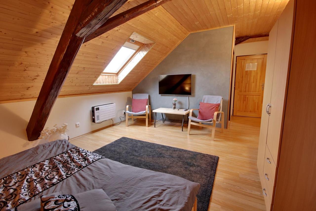 Ctetin Holiday Home Kvitek מראה חיצוני תמונה